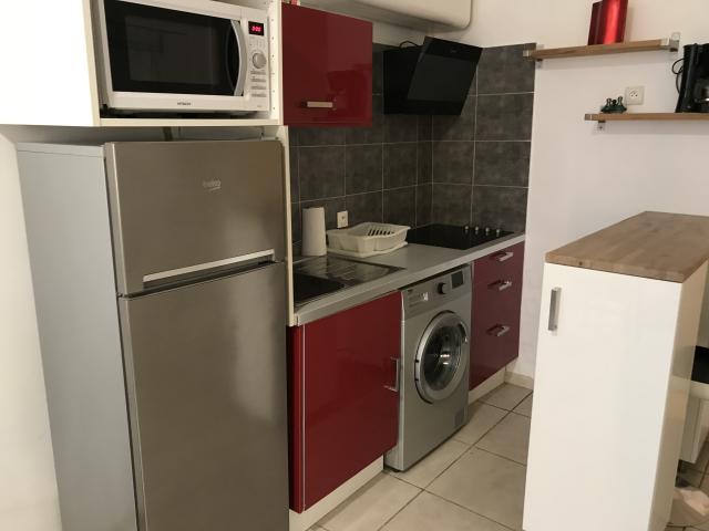 Location appartement T2 Marseille 08 - Photo 4