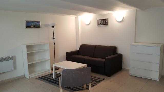 Location studio Marseille 08 - Photo 3