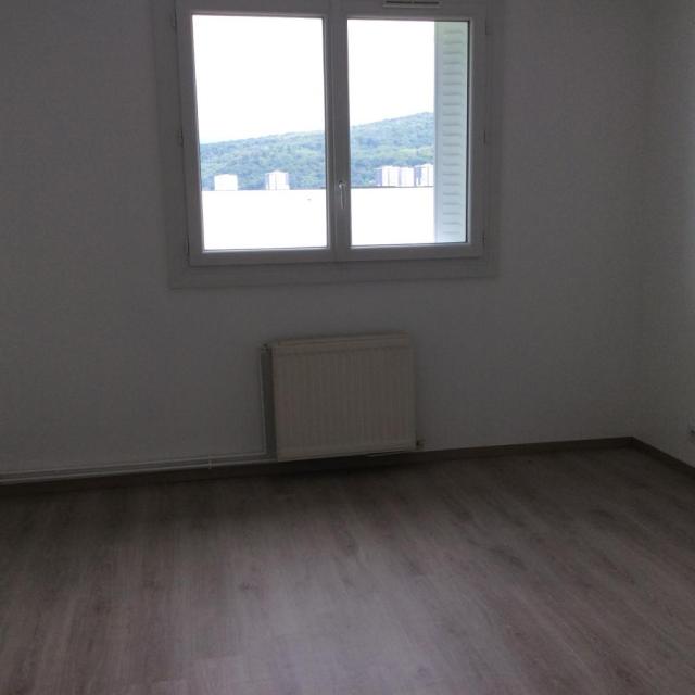 Location appartement T4 Echirolles - Photo 6