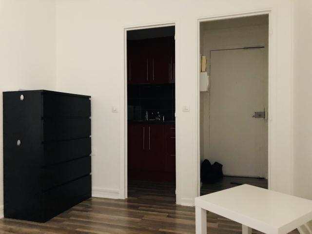 Location studio Paris 18 - Photo 2