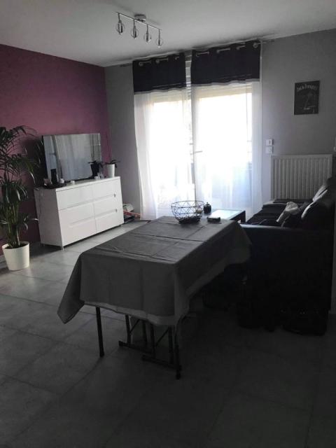 Location appartement T2 Venissieux - Photo 2
