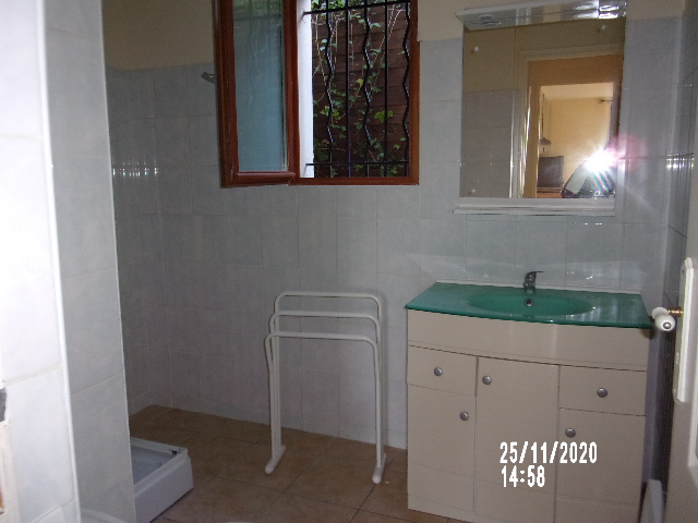 Location appartement T2 Verrieres le Buisson - Photo 2