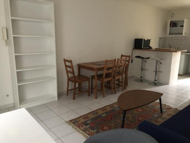 Location studio Nimes - Photo 2