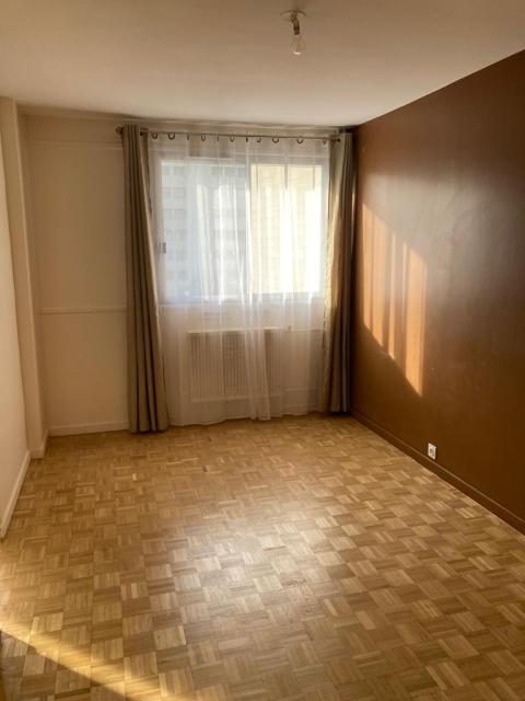 Location appartement T2 Sevres - Photo 3