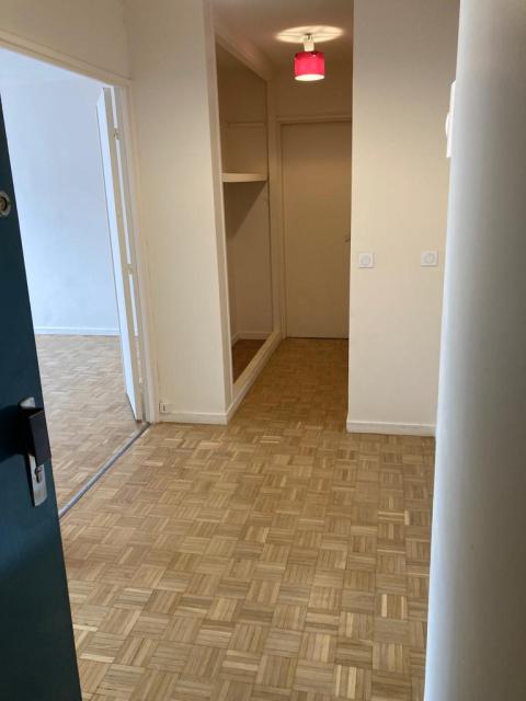 Location appartement T2 Sevres - Photo 6