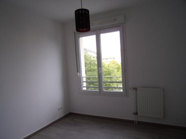 Location appartement T2 Acheres - Photo 4