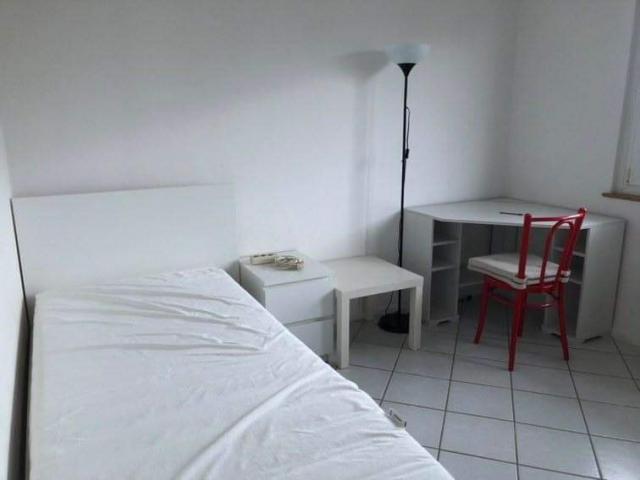 Location Appartement meublé sur Strasbourg (460 €uros) - 21 m²