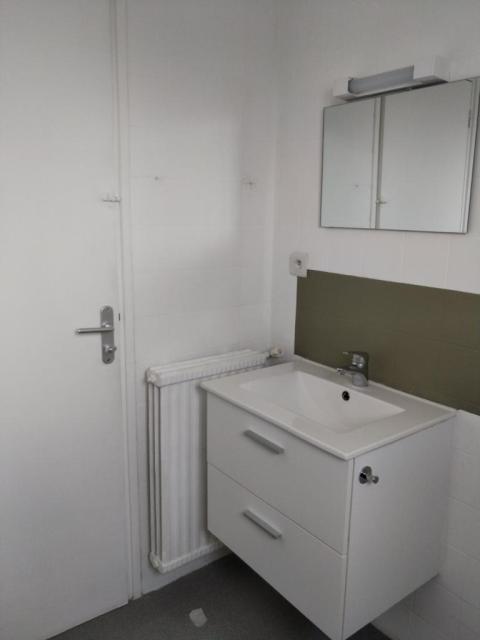 Location appartement T3 Six Fours les Plages - Photo 4