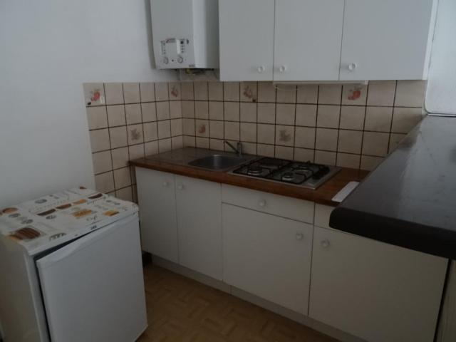 Location studio St Etienne - Photo 2