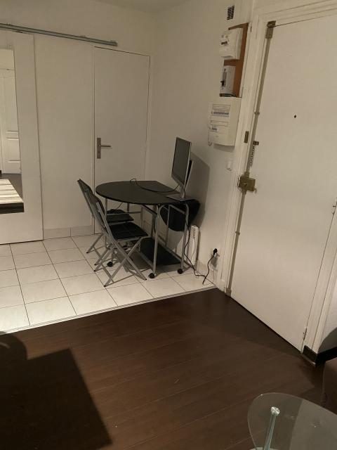 Location appartement T2 Paris 10 - Photo 5