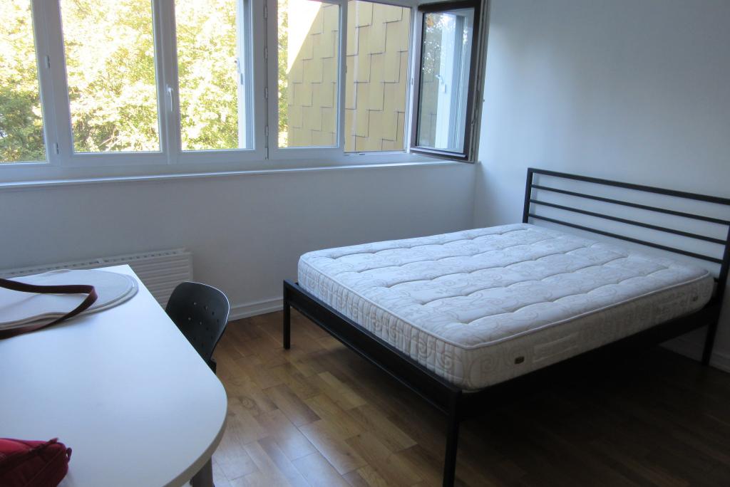 Location chambre Champs sur Marne - Photo 1