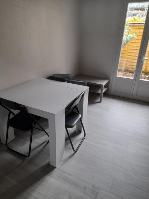 Location appartement T2 Bruguieres - Photo 4