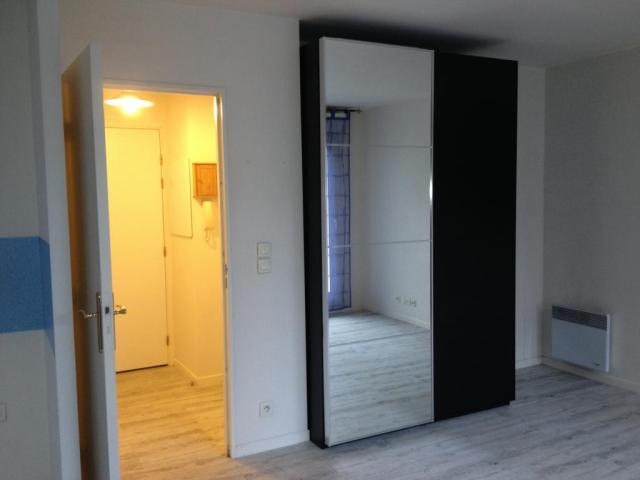 Location studio Montigny le Bretonneux - Photo 2