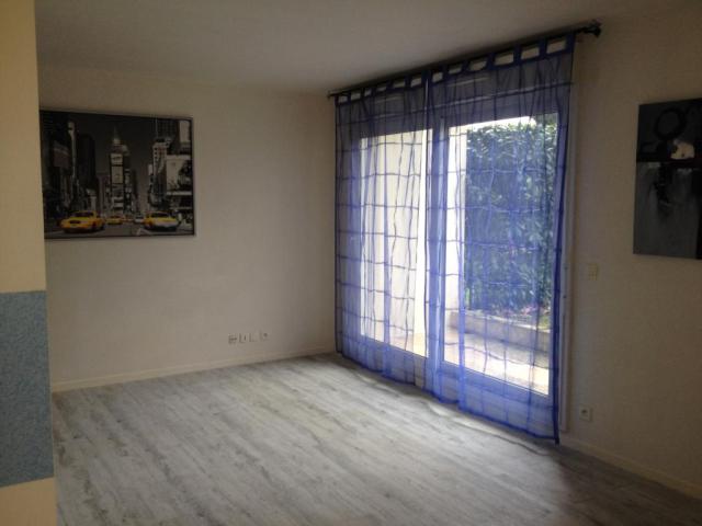 Location studio Montigny le Bretonneux - Photo 3