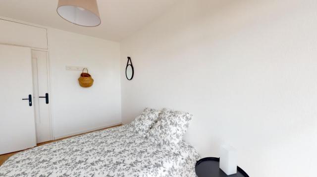 Location appartement T4 Mont St Aignan - Photo 9