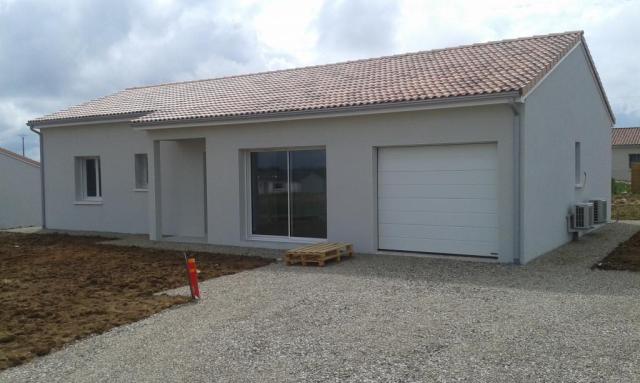 Location maison F4 Hautefage la Tour - Photo 3