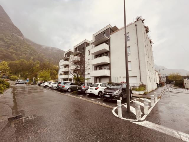 Location studio St Martin le Vinoux - Photo 8