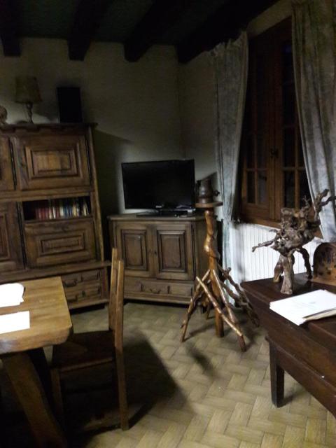 Location maison F6 Ecuras - Photo 3