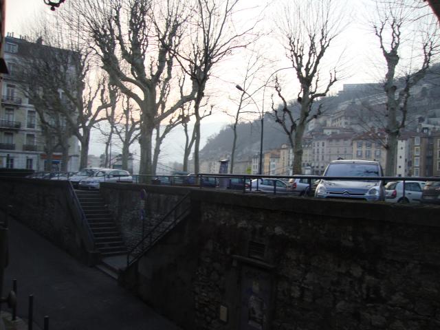 Location appartement T1 Grenoble - Photo 6