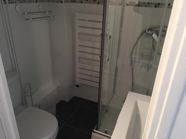 Location appartement T2 Paris 10 - Photo 2