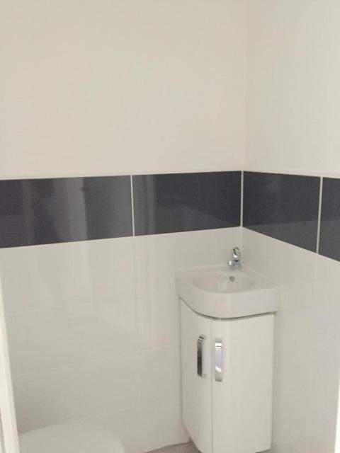 Location appartement T2 St Etienne - Photo 6