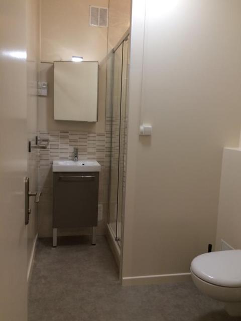 Location appartement T2 Fontenay le Fleury - Photo 3