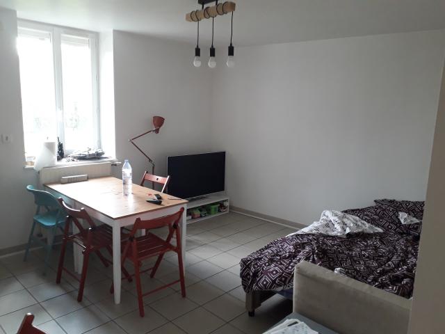 Location appartement T3 St Genis les Ollieres - Photo 2