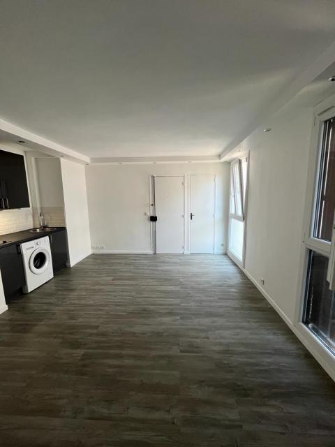 Location appartement T2 Charenton le Pont - Photo 9