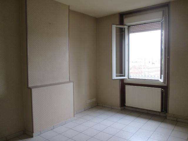 Location appartement T3 St Etienne - Photo 2