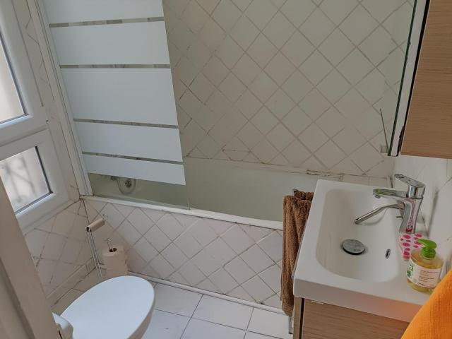 Location appartement T2 Paris 18 - Photo 3