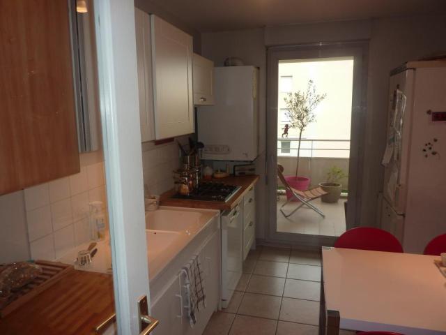 Location appartement T4 St Genis Laval - Photo 3