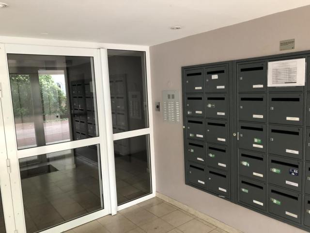 Location appartement T1 Noisy le Grand - Photo 2