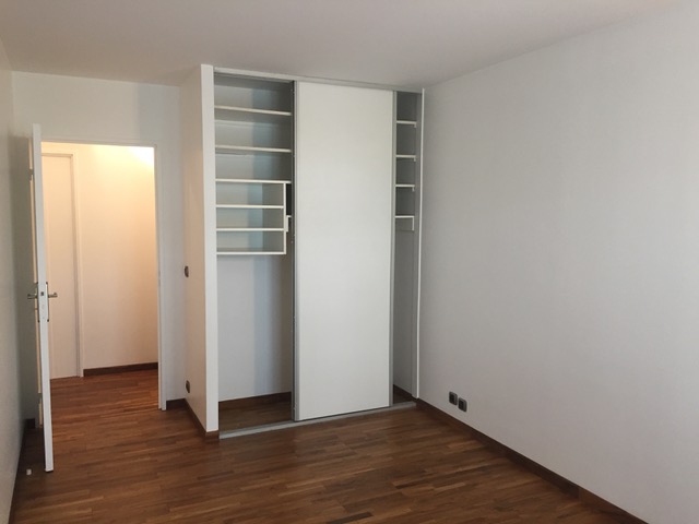 Location appartement T3 Paris 15 - Photo 3