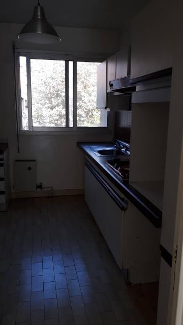 Location appartement T2 Marseille 08 - Photo 3