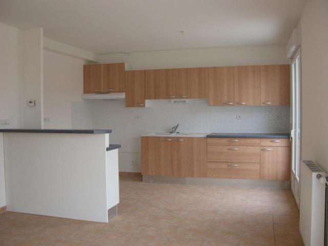 Location maison F5 Romans sur Isere - Photo 2