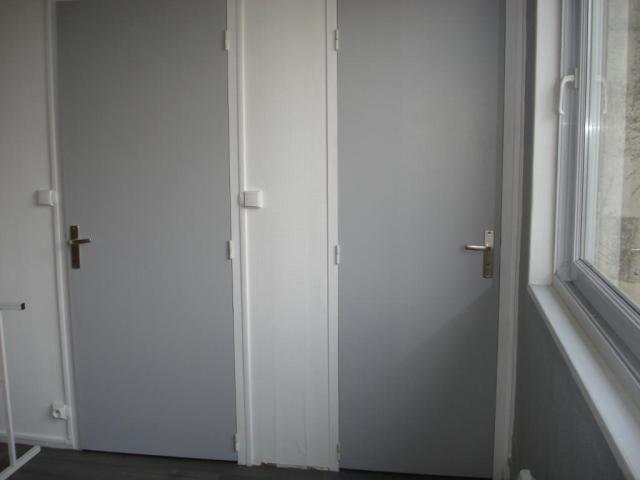 Location appartement T2 Saintes - Photo 4