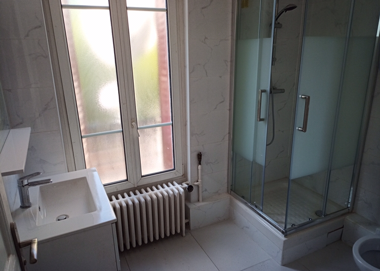 Location chambre Villeneuve le Roi - Photo 2