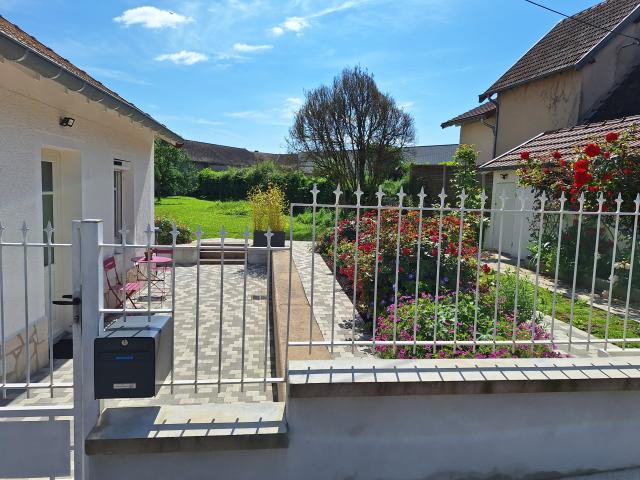 Location maison F5 Charolles - Photo 2