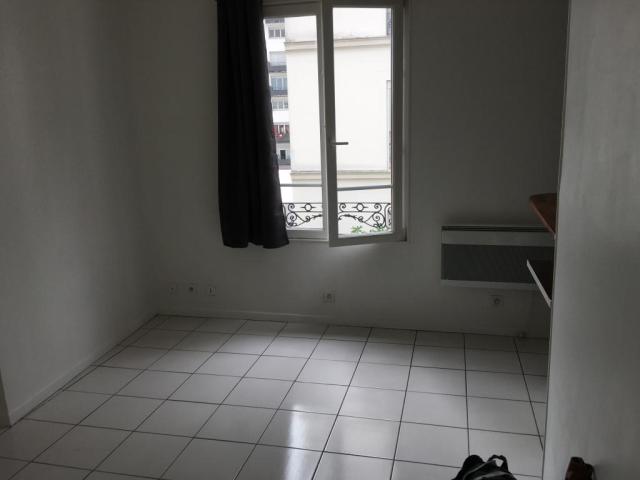 Location studio Asnieres sur Seine - Photo 2