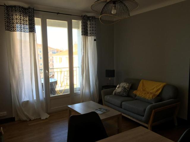 Location appartement T3 St Etienne - Photo 6