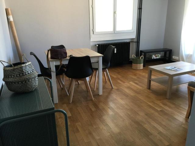 Location appartement T3 St Etienne - Photo 9