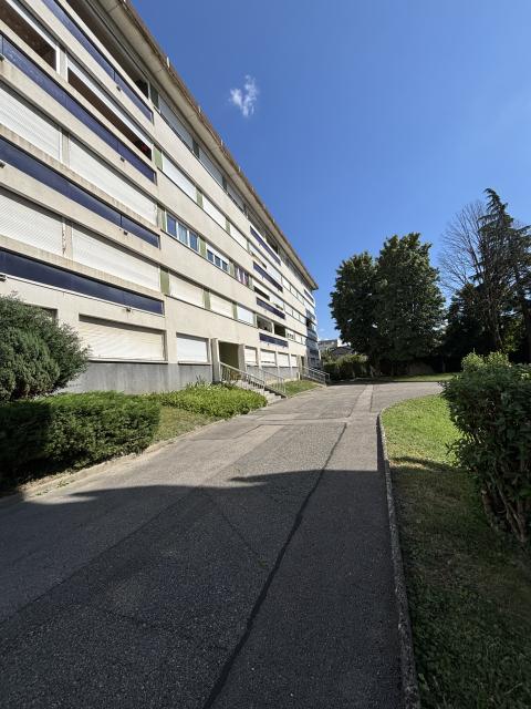 Location studio Grenoble - Photo 2