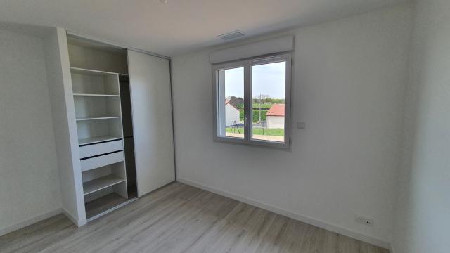 Location maison F5 Bellerive sur Allier - Photo 8