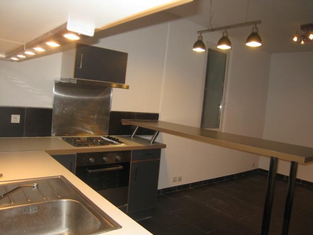 Location appartement T2 Marseille 07 - Photo 8