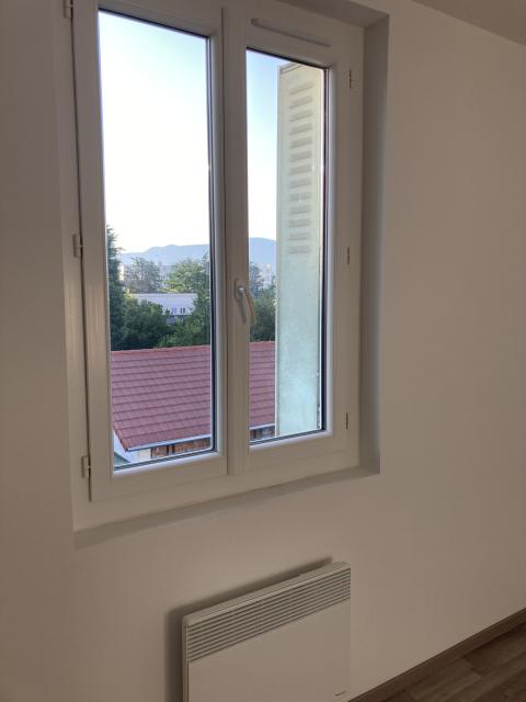 Location appartement T2 Romans sur Isere - Photo 2