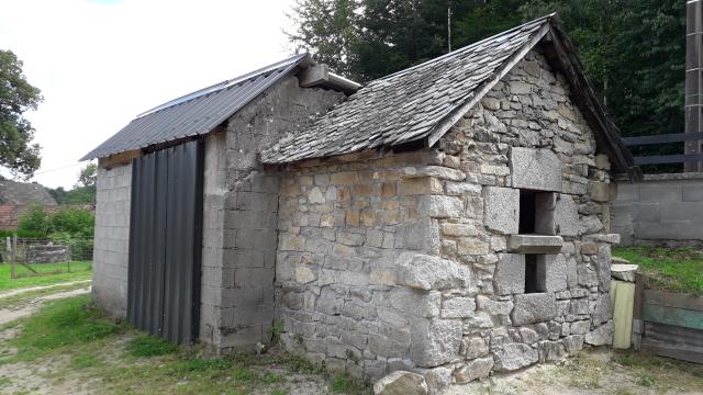 Location maison F3 Ussel - Photo 2