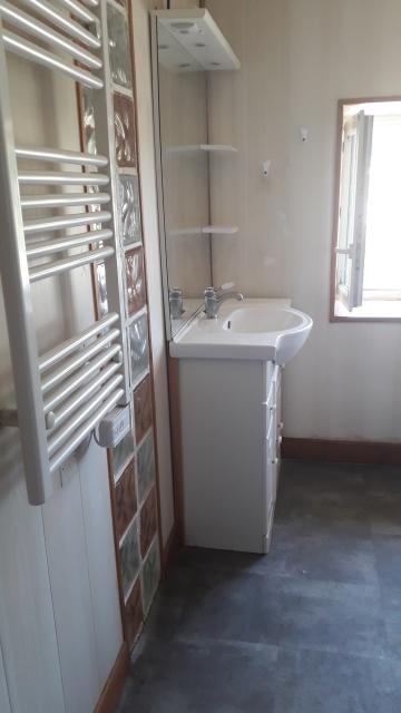 Location maison F3 Ussel - Photo 5