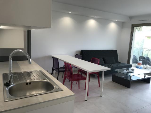 Location appartement T2 Cannes - Photo 2