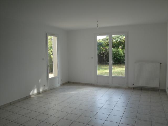 Location maison F4 Buxerolles - Photo 5