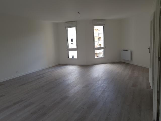 Location appartement T3 Noisy le Grand - Photo 2